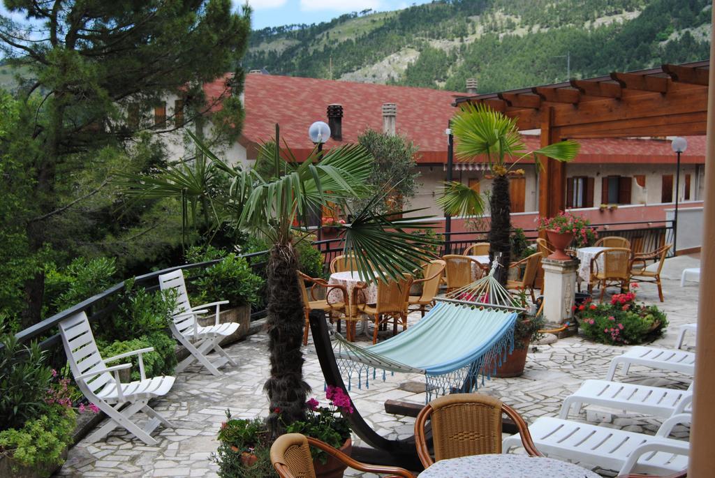 Hotel Cercone Caramanico Terme Bagian luar foto